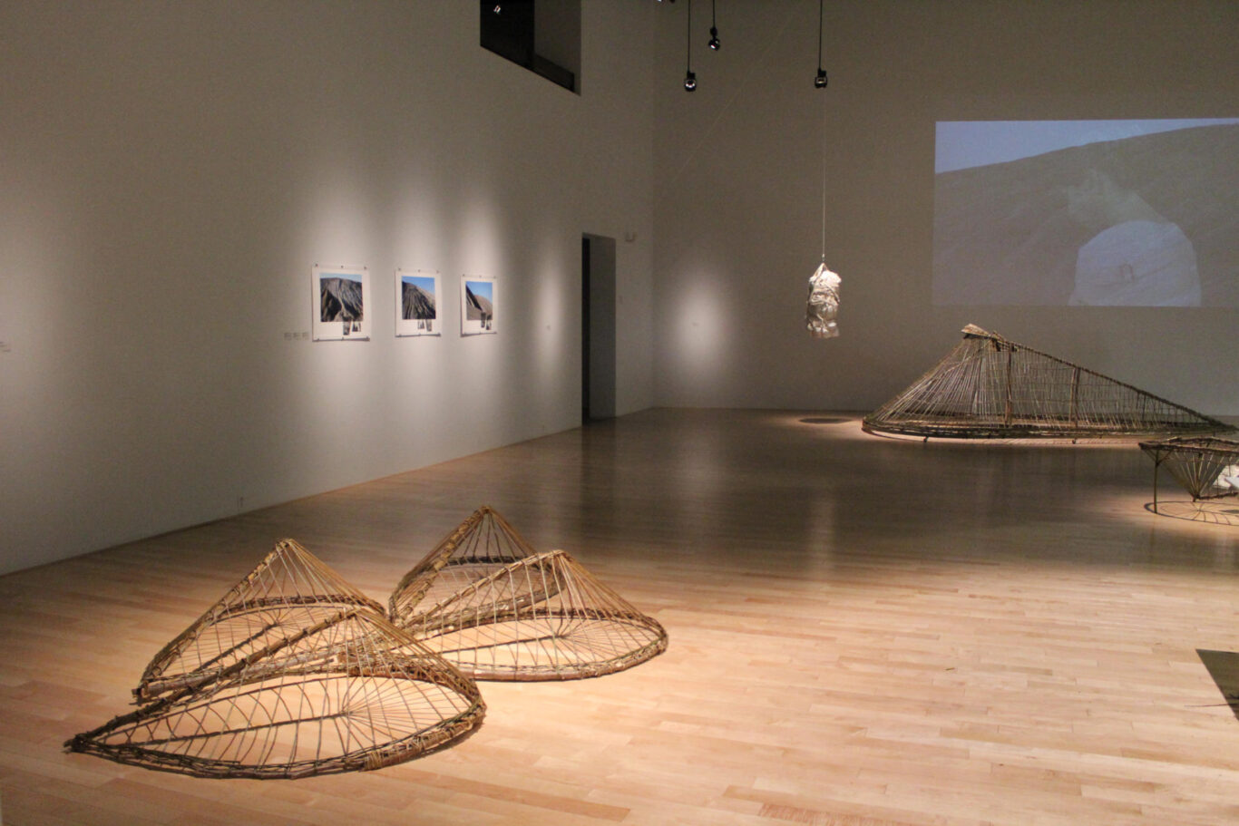 03 installation pourvu qu il pleuve 2013 Nathalie Levasseur artiste