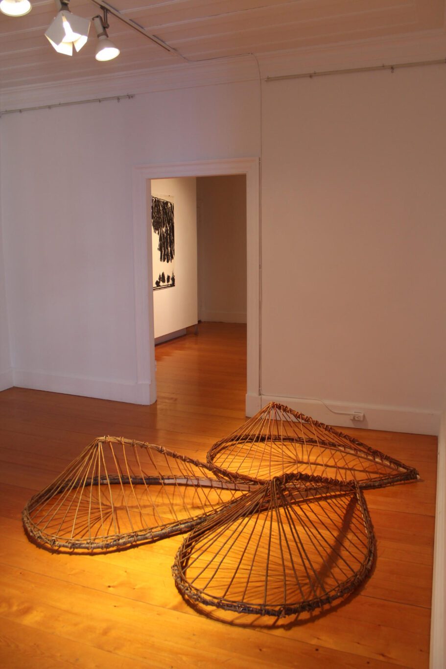 15 installation pourvu qu il pleuve 2013 Nathalie Levasseur artiste